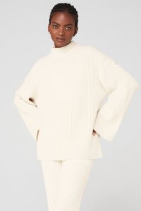 Long Sleeve Alo Yoga Cashmere Żebrowany Zimowe Dream Mock Neck Coverup Damskie Białe | 13450-UDKB