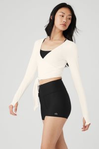 Long Sleeve Alo Yoga Cropped Escalate Wrap Damskie Białe | 64189-YBJP