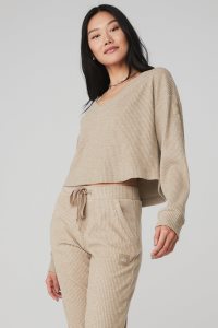 Long Sleeve Alo Yoga Muse V-Neck Damskie Khaki | 58324-AXLD