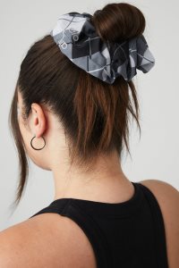 Opaski Alo Yoga Argyle Oversized Scrunchie Damskie Czarne Ciemny Szare | 58032-XZYV