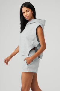 Pulowery Alo Yoga Cropped Headliner Shoulder Pad Bez Rękawów Coverup Damskie Szare | 48129-UVWD