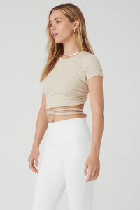 Short Sleeve Alo Yoga Żebrowany Manifest Damskie Beżowe | 87149-ZGDW