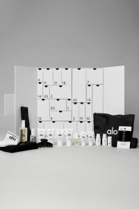 Skin Alo Yoga Advent Calendar Damskie Białe | 60795-QSYC